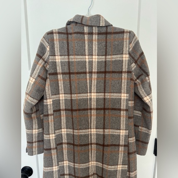 Astr raquel coat  Plaid Double-Breasted Coat - Picture 13 of 16